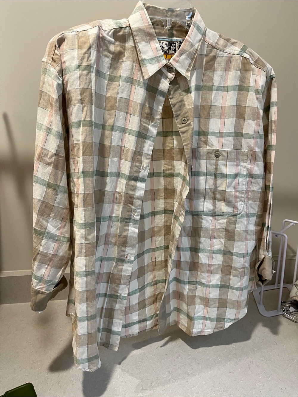 Womens Beige and Cream Plaid Button-Up Shirt. Still has original Zayre price tag